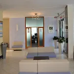 Hotel Real