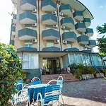 Hotel Real